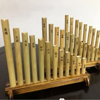 Dvanajst Bambusa Igrišču-Cevi, Ki Se Uporabljajo V Starodavni Kitajski Poklicne Folk Fazi Uspešnost Tradicionalnih Glasbil