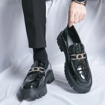 Britanski stil moški modni lakastega usnja čevlji slip-on vožnje oxfords čevelj poletje dihanje loafers platformo obutev zapatos